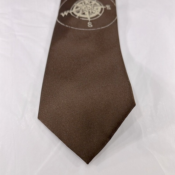 Romario Manzini Collection - Compass Print on Brown - Men’s Necktie ⭐️ EUC - Picture 2 of 6
